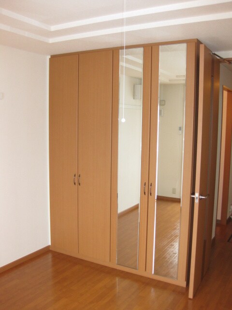 物件内観写真10　(居室)