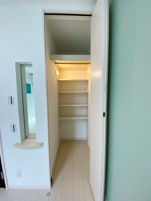 物件内観写真14　(収納)