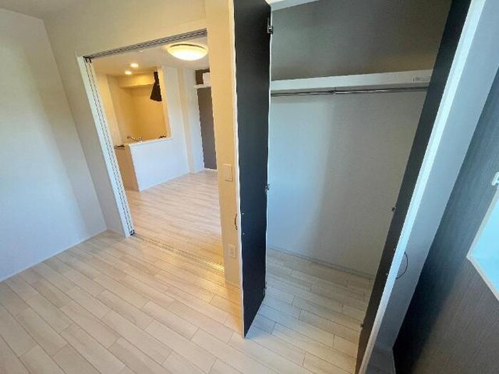 物件内観写真17　(収納)