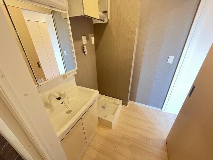 物件内観写真19　(洗濯機置場)