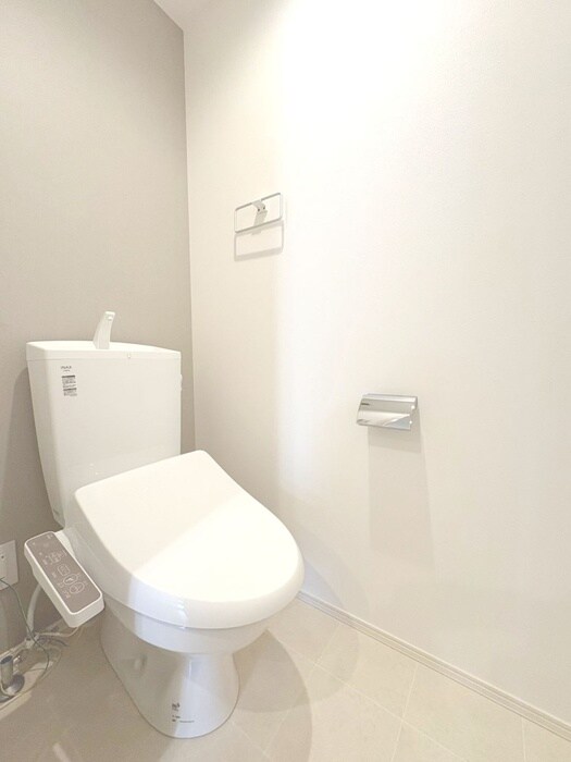 物件内観写真11　(トイレ)