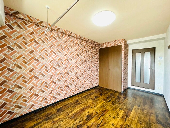 物件内観写真9　(居室)