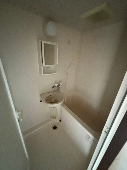 物件内観写真12　(バス／シャワールーム等)