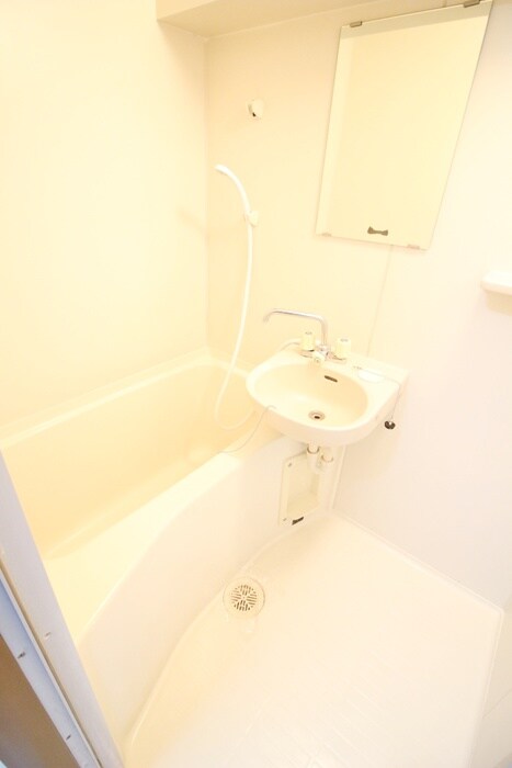 物件内観写真13　(バス／シャワールーム等)