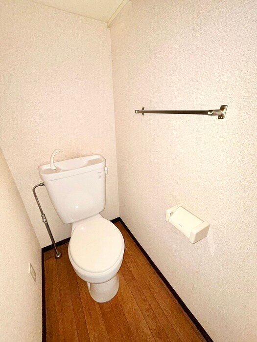 物件内観写真14　(トイレ)