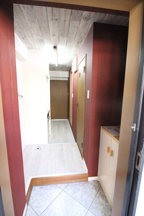 物件内観写真17　(廊下)