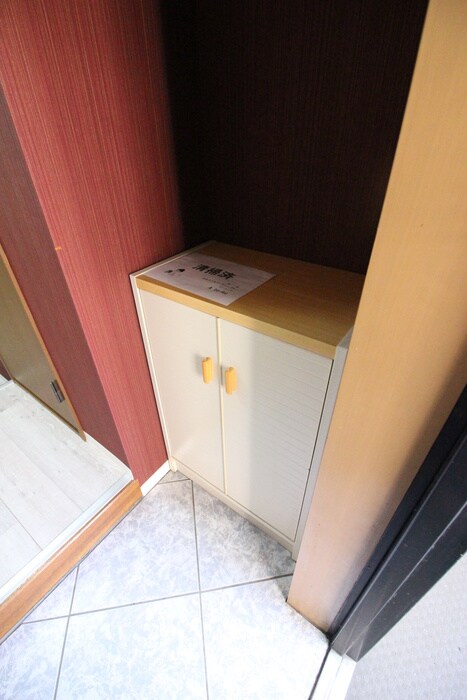 物件内観写真18　(靴箱)