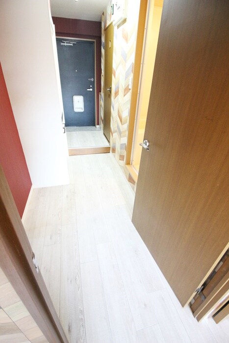 物件内観写真20　(廊下)