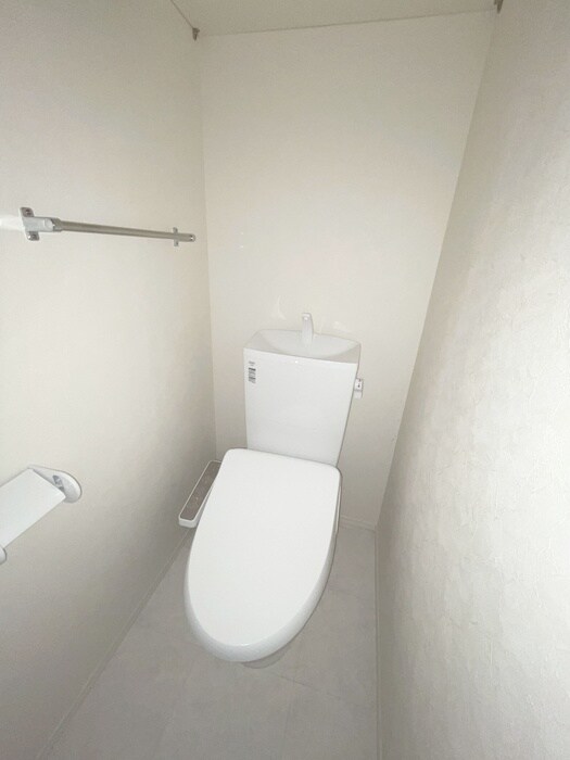 物件内観写真13　(トイレ)