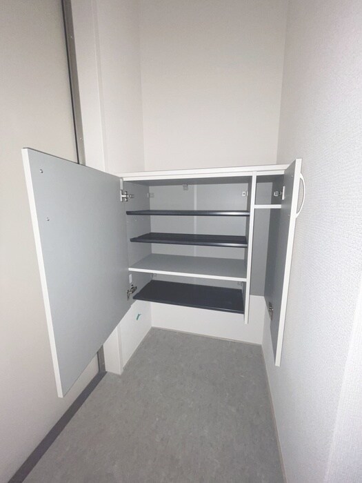 物件内観写真18　(靴箱)
