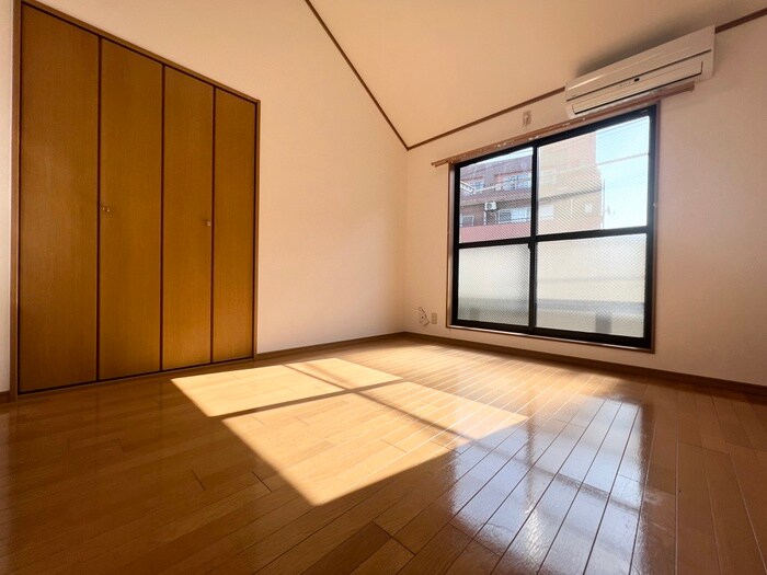 物件内観写真17　(居室)