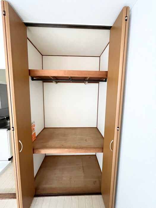 物件内観写真10　(収納)