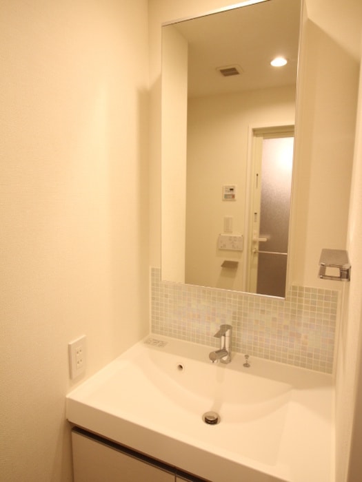 物件内観写真8　(洗面)