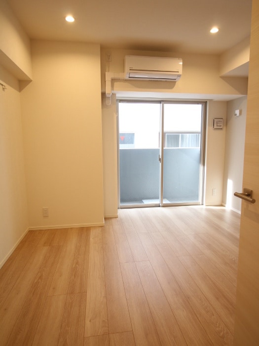 物件内観写真11　(居室)