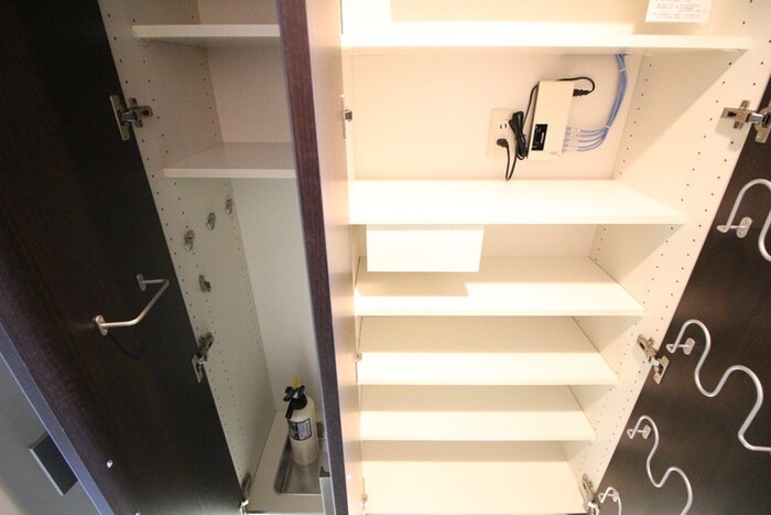 物件内観写真14　(靴箱)