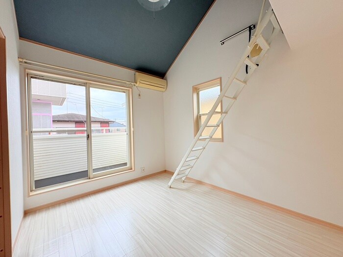 物件内観写真7　(居室)