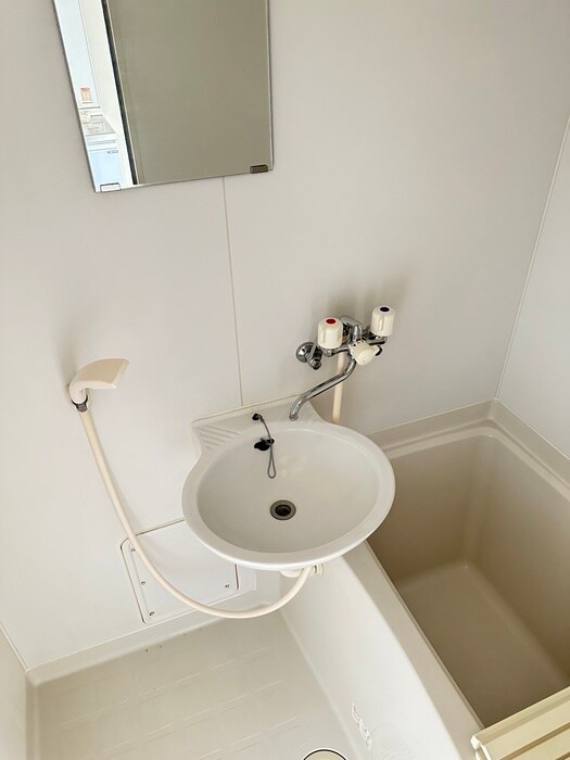 物件内観写真10　(洗面)