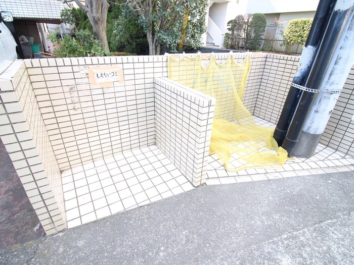 物件外観写真6　(外観写真)