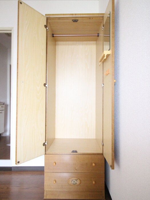 物件内観写真13　(収納)