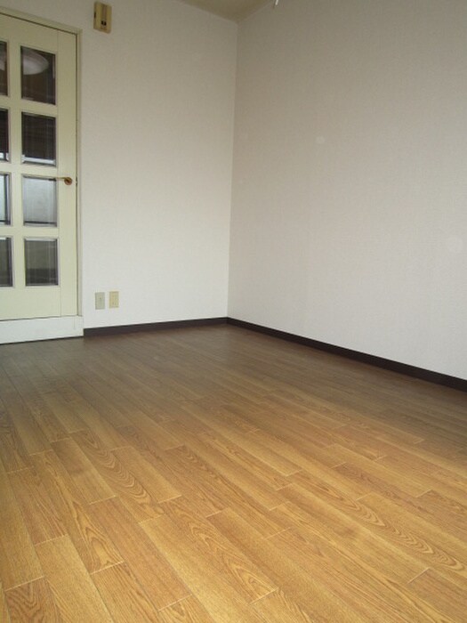 物件内観写真14　(居室)