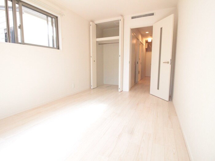 物件内観写真8　(内観写真)