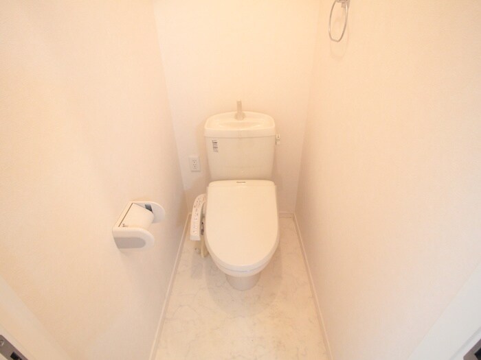物件内観写真12　(トイレ)
