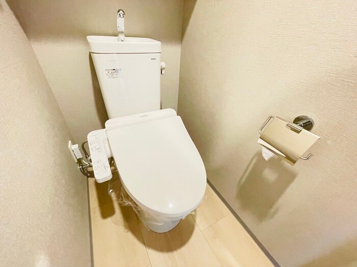 物件内観写真14　(トイレ)