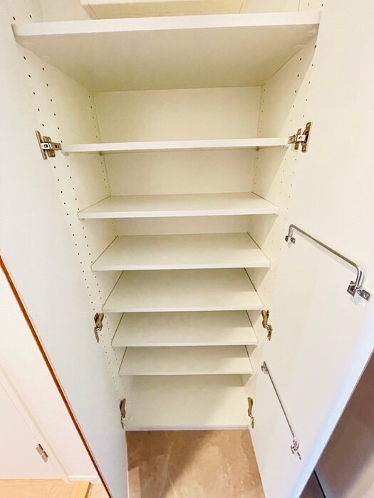 物件内観写真17　(靴箱)