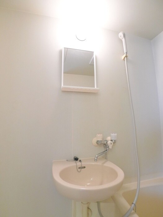 物件内観写真10　(収納)