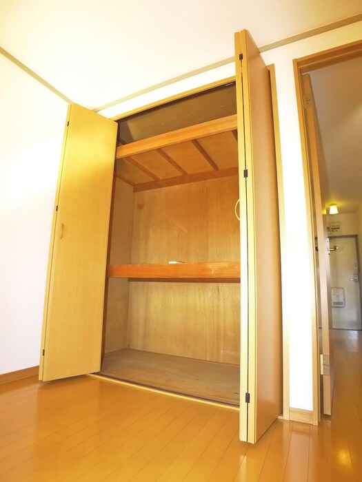 物件内観写真11　(収納)