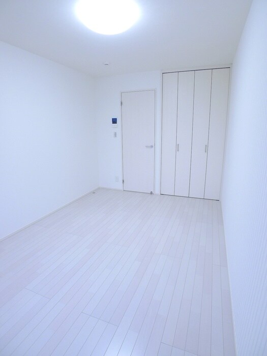 物件内観写真18　(居室)