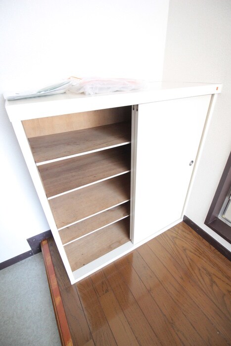 物件内観写真12　(靴箱)