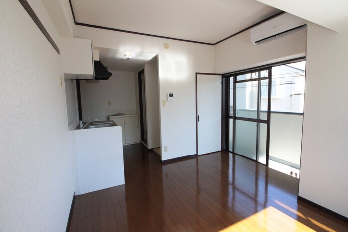 物件内観写真16　(居室)