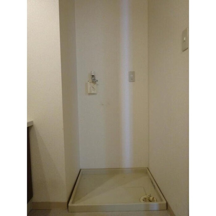 物件内観写真15　(洗面)