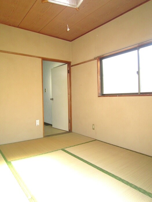 物件内観写真8　(廊下)