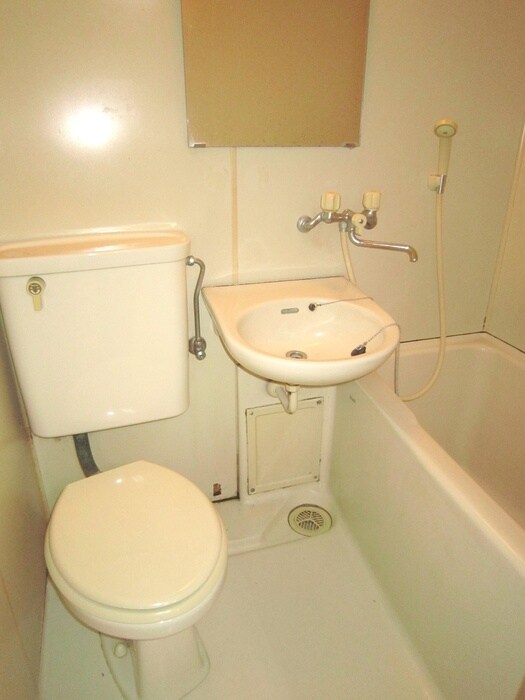 物件内観写真11　(バス／シャワールーム等)