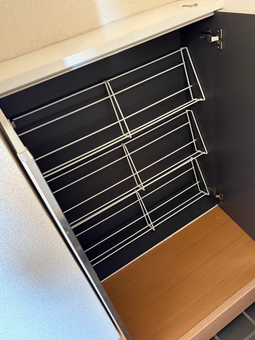 物件内観写真18　(靴箱)