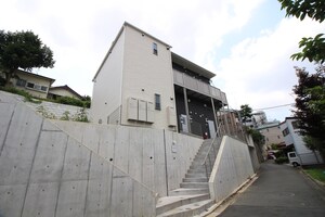 Beams　Pine外観写真