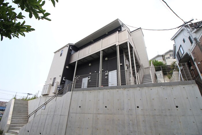 物件外観写真2　(外観写真)