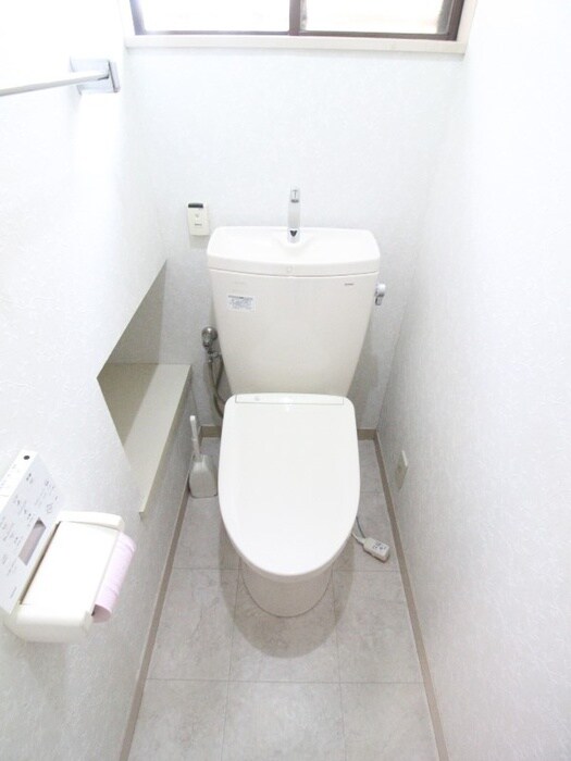 物件内観写真16　(トイレ)