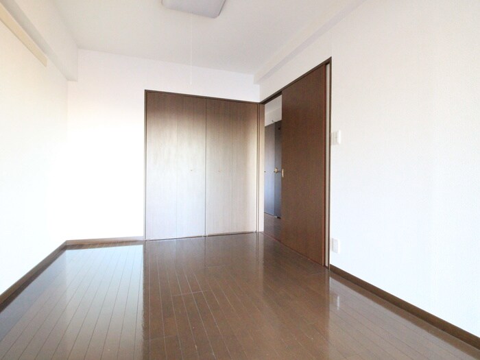 物件内観写真11　(居室)