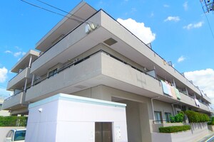 ｸﾞﾘ-ﾝｶﾞ-ﾃﾞﾝ武蔵浦和(1391-1-3)外観写真
