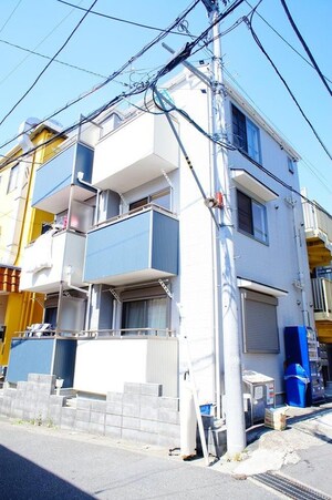 プレミア生田外観写真