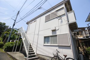 ラモ－レ鈴木外観写真