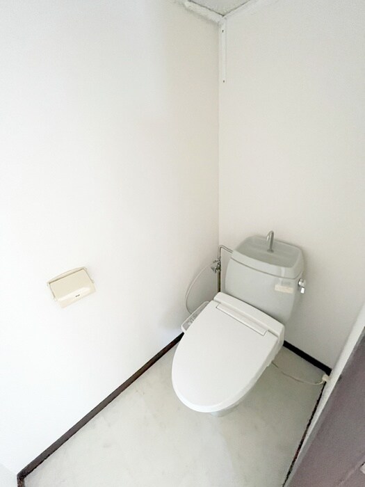 物件内観写真13　(トイレ)