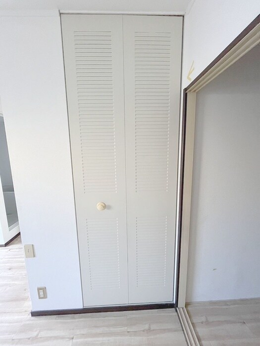 物件内観写真16　(収納)