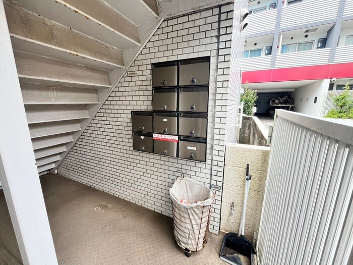 物件外観写真4　(建物設備)