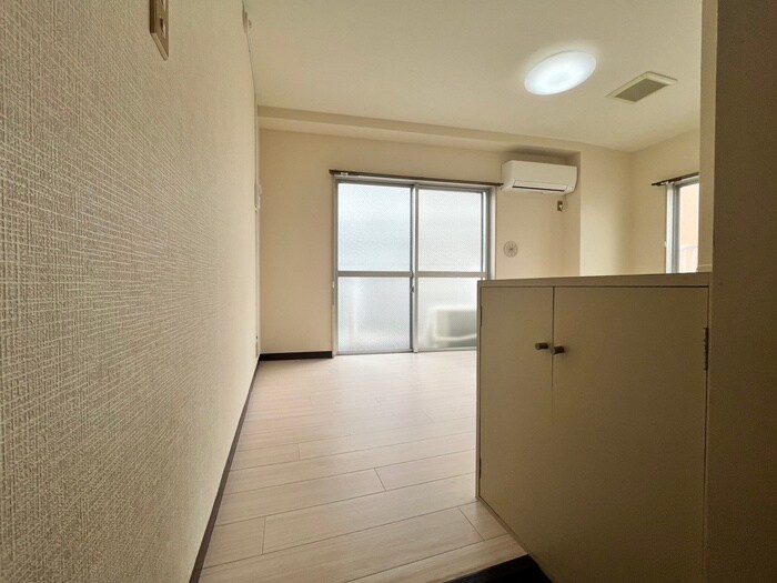 物件内観写真17　(廊下)