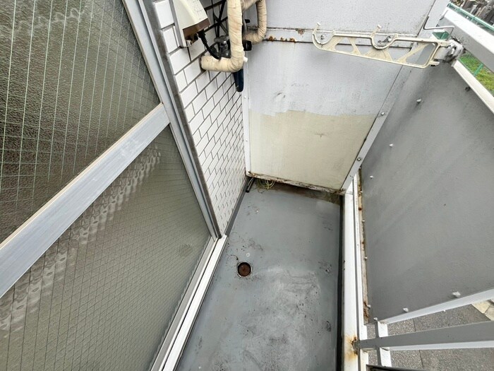 物件内観写真20　(洗濯機置場)