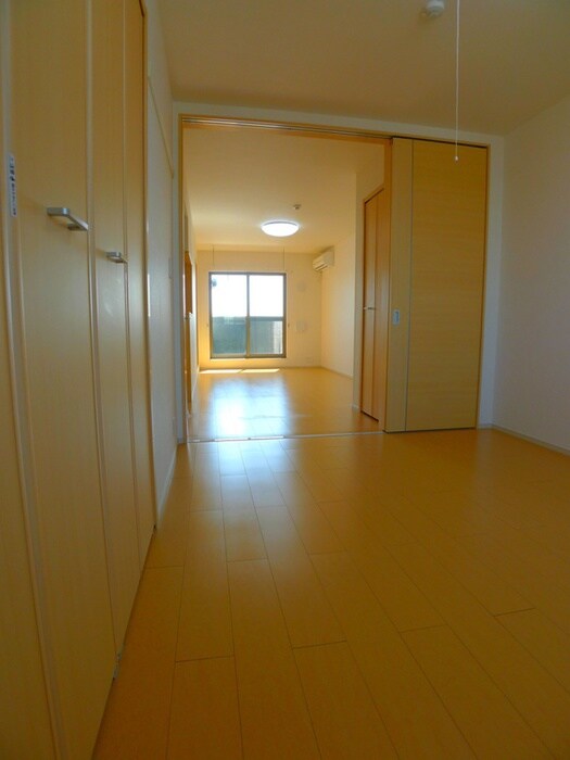 物件内観写真11　(居室)